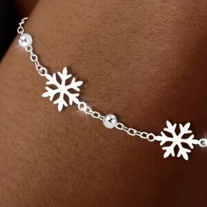 Snowflake Bracelet - New